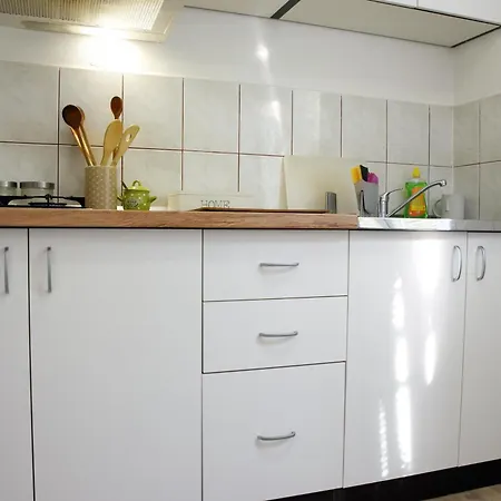 Apartment Mir *